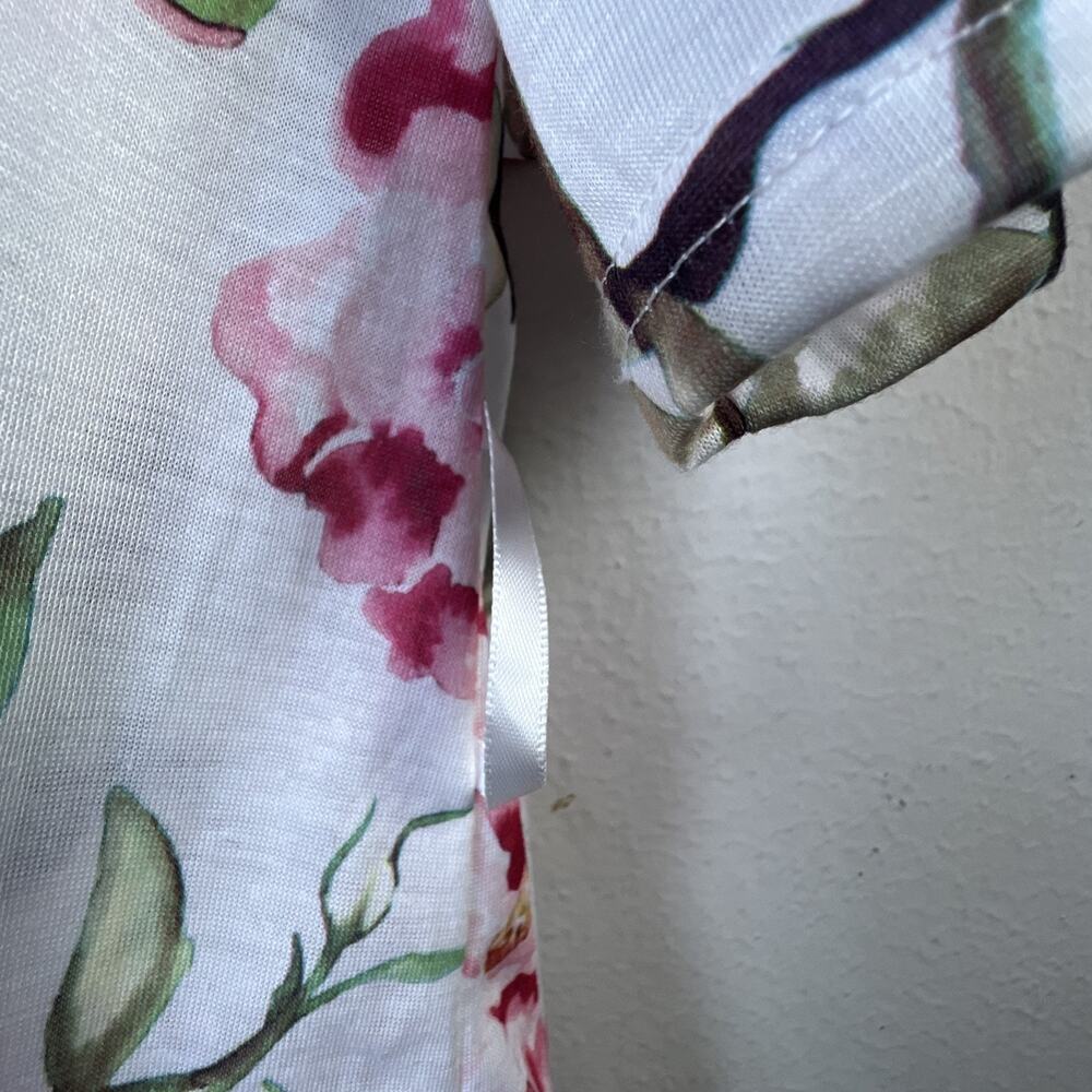 Show me your Mumu floral print robe white pink roses open one size kimono jacket - Picture 4 of 8